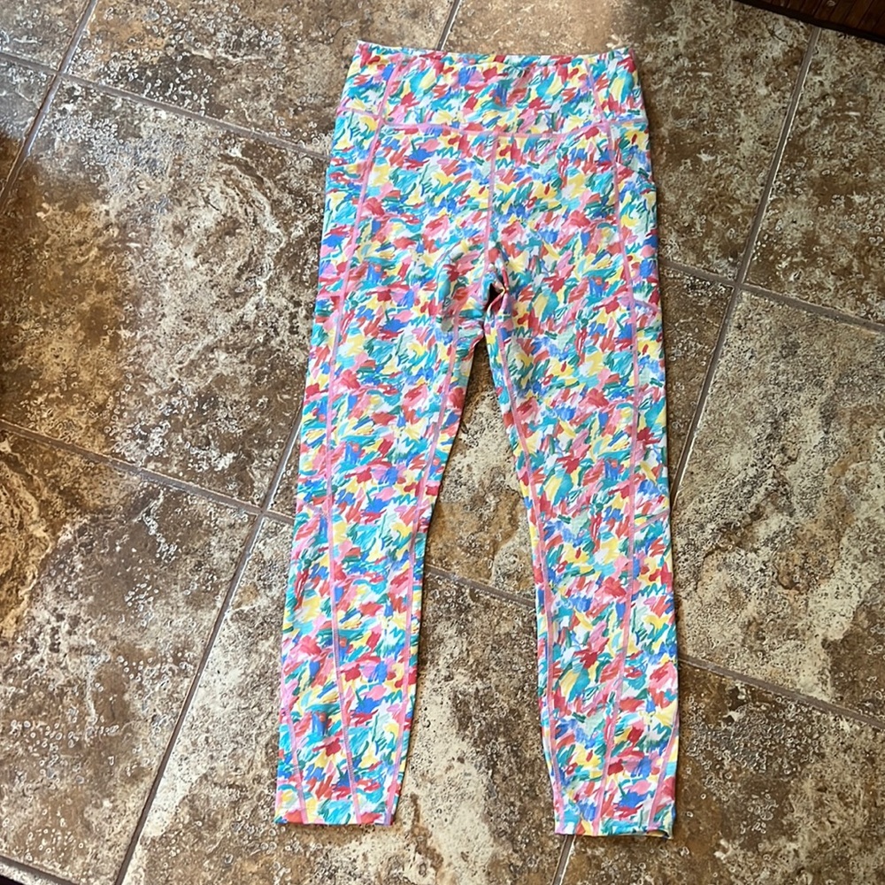 NWT Tuckernick 7/8 pocket leggings size small